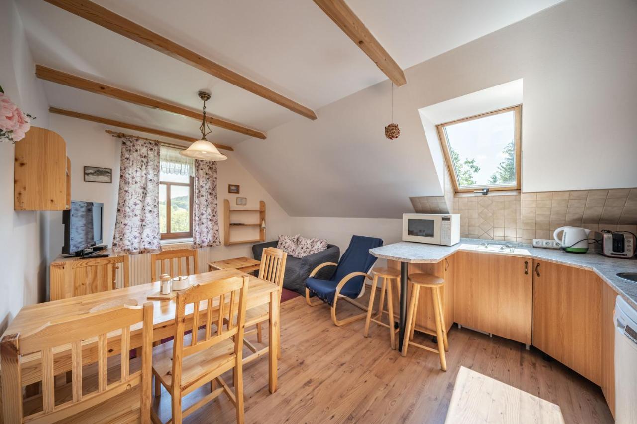 Apartmány Rubínovi Horejsi Vrchlabi Exteriér fotografie