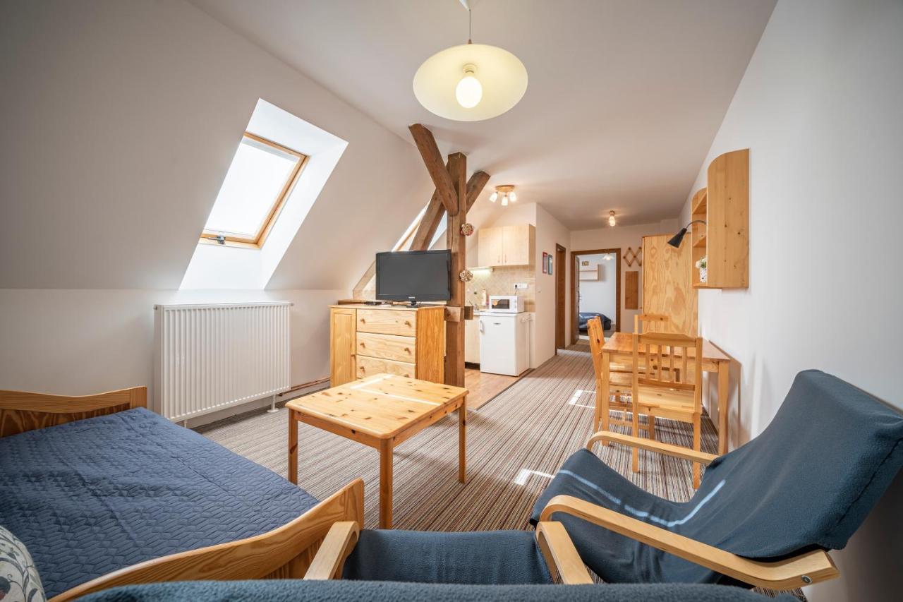 Apartmány Rubínovi Horejsi Vrchlabi Exteriér fotografie